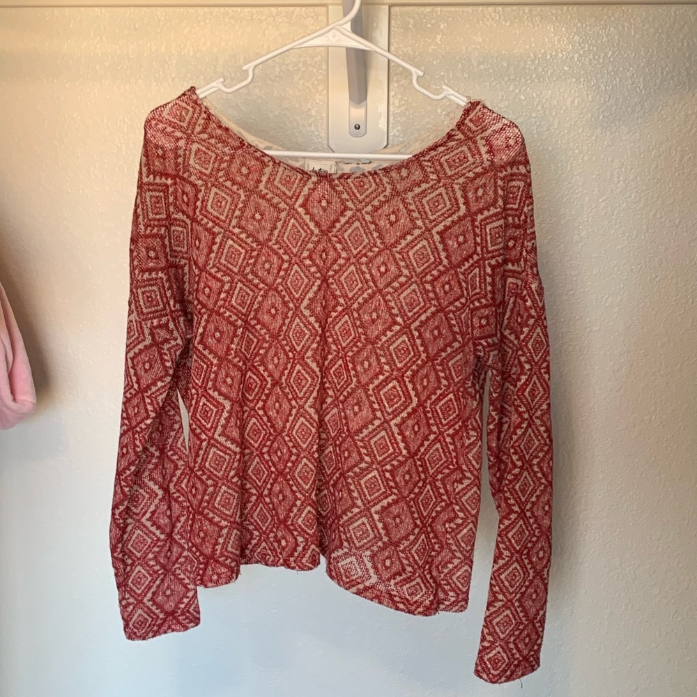 🫶 DONATED 🫶 Daytrip top